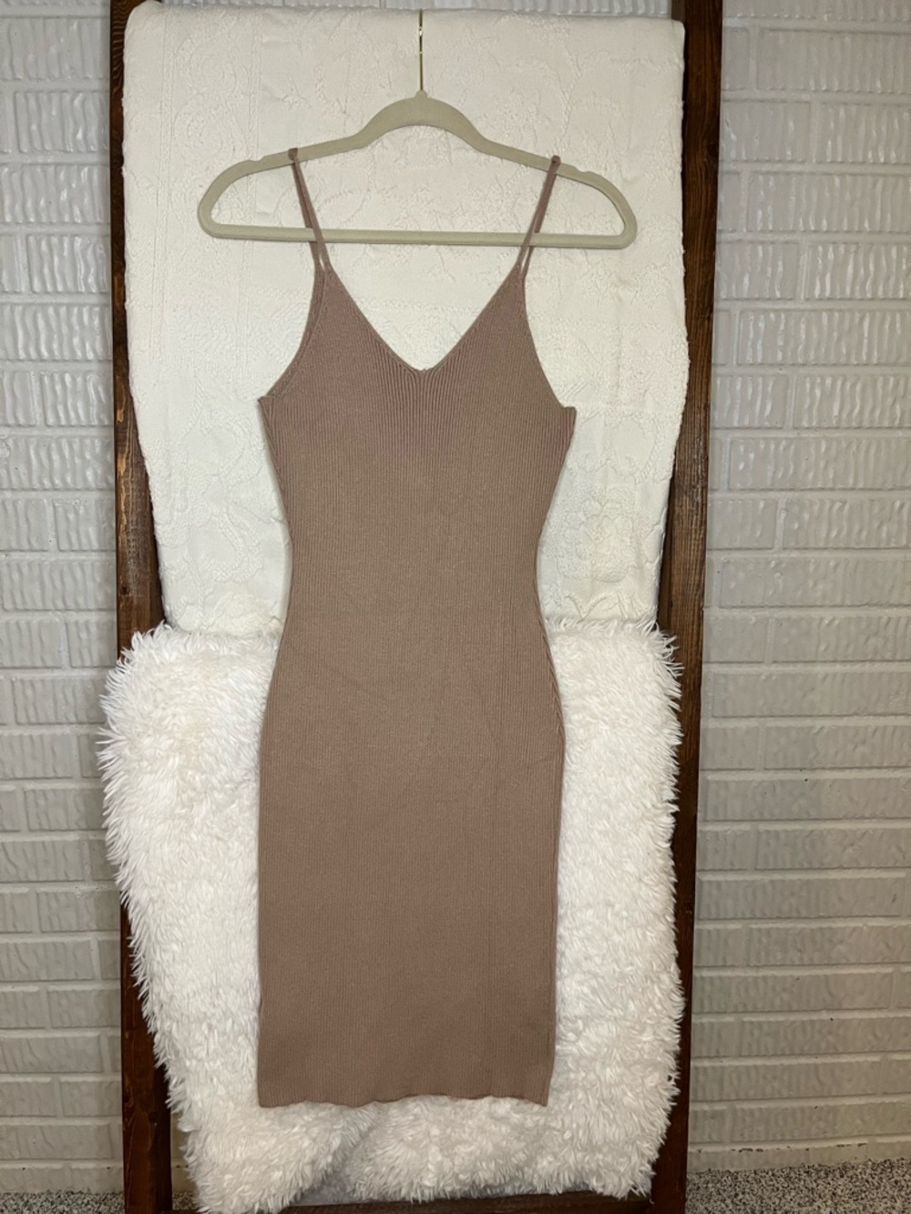 SHEIN Taupe Ribbed V-Neck Spaghetti Strap Midi Dress